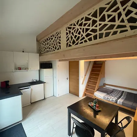 Avec Terrasse Cogolin